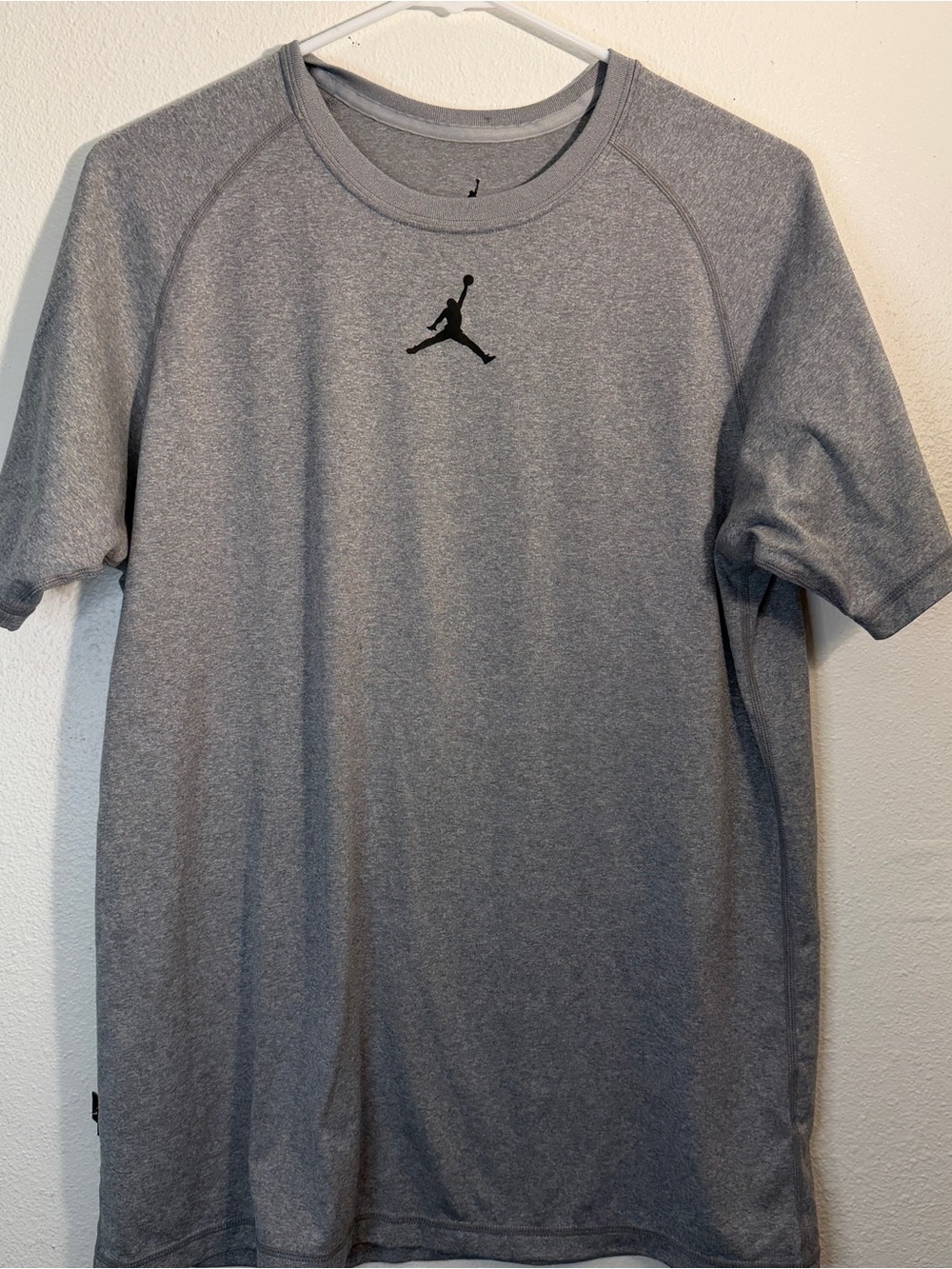 Jordan Men's Short Sleeve Training Tee - Gray Sz L